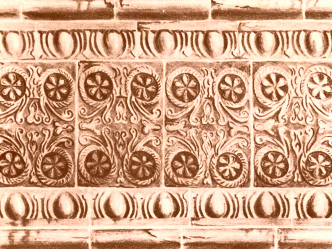 Терракотовый фриз Никольского собора