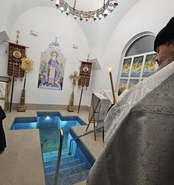 Крещение Господне в Николо-Пешношском монастыре 