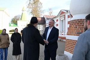 М. Н. Шувалов посетил Николо-Пешношский монастырь.