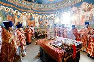 Игумен Алексий сослужил епископу Фоме в Богоявленском храме д. Бородино