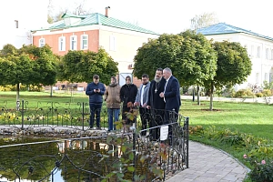 М. Н. Шувалов посетил Николо-Пешношский монастырь.